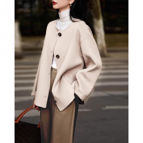 短款双面呢外套