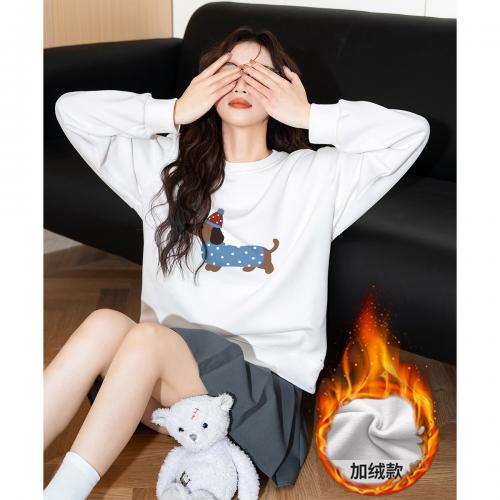 2024冬季女圆领前胸小狗图案加绒卫衣可爱减龄韩版休闲百搭