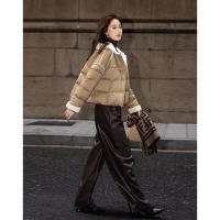 【雪山都市】冬400T春亚纺轻奢90鸭绒连帽拼接橡筋羽绒服女