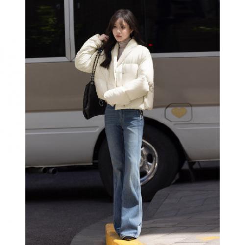 【云上香草】2024年新款90鸭绒云感V领双排扣短款羽绒服