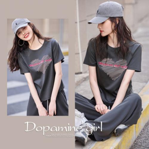 【不规则下摆】春秋圆领短袖针织棉氨上衣女褶皱印绣花女士t恤女