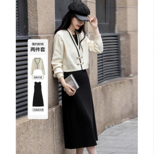 【呼吸感套装】秋简约风四粒扣装饰撞色开衫无袖连衣裙两件套女