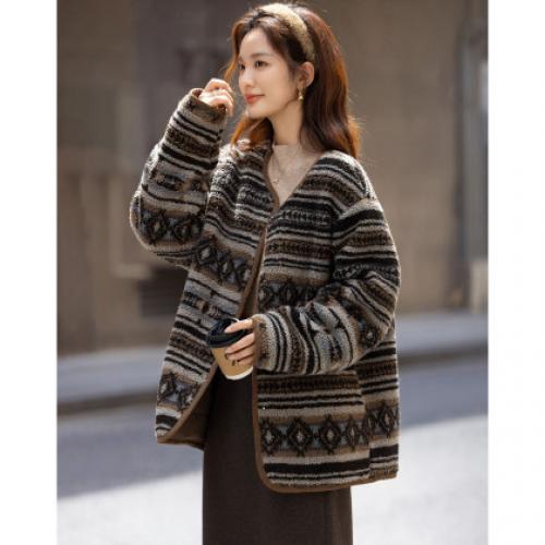 【复古前奏】冬季保暖仿羊羔毛无领条纹几何棉衣圆领宽松女式棉服