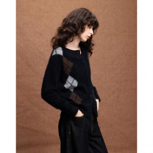 德玛纳复古绵羊毛菱格纹开衫女冬季绒感圆领舒适针织衫上衣