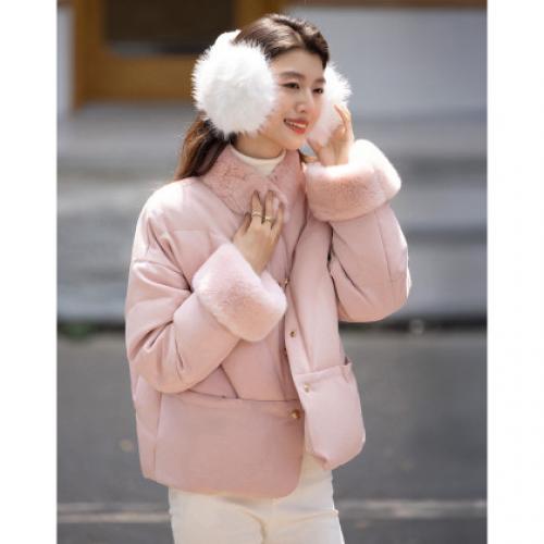 【温柔抗寒】冬季轻量美学90鸭绒獭兔毛立领双排扣女式羽绒服