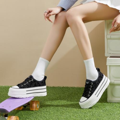 【休闲随行】25年韩系时尚潮流百搭休闲厚底珠片休闲鞋