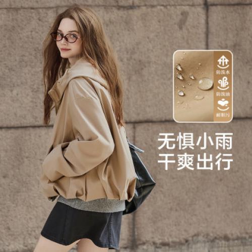 唐狮2026春秋季女连帽净色外套卡其短款时尚小众设计感小个子穿搭