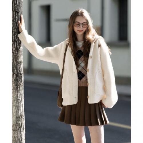 唐狮2025新款春季假两件针织帽仿羊羔毛厚外套女休闲百搭连帽潮V