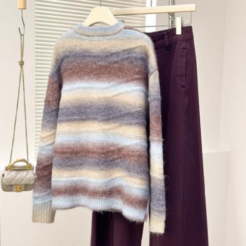 唐狮2026秋季毛衣女圆领套头渐变肌理独特小众韩系早秋穿搭毛线衫