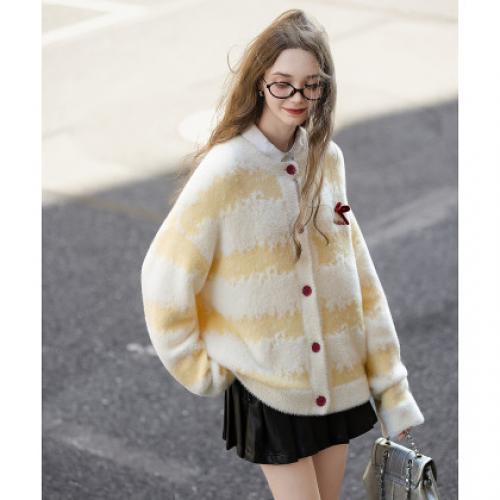 唐狮2026秋冬季女毛衣圆领双色渐变提花可爱蝴蝶结甜美约会穿搭