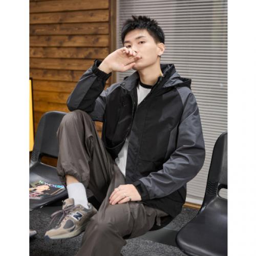 唐狮2026秋季男款连帽撞色拼接梭织外套休闲百搭户外运动外套时尚