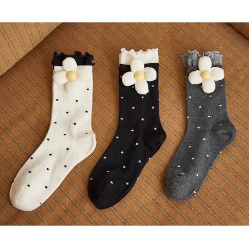 Gukoo/果壳中筒袜女春秋款立体小花新款波点百搭女士袜子组合