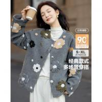 【花雾暮雪】冬季小火炉90鸭绒不规则立体花朵宽松女式羽绒服