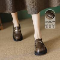 2023年新款圆头舒适金属扣件女单鞋乐福鞋