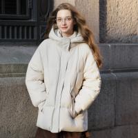 唐狮2026冬季短款羽绒服女连帽气质高级感时尚厚款保暖羽绒外套