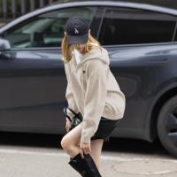 唐狮2026毛衣外套女秋冬精致爱心刺绣女士连帽净色开衫毛线衫