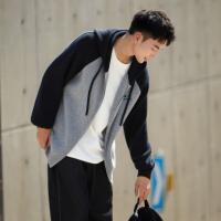 唐狮2026新款男连帽开衫毛衣插肩袖精致刺绣简约休闲风宽松毛线衫