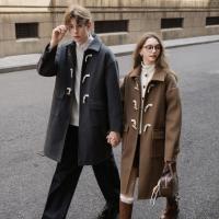 唐狮2026秋冬季中长款毛呢外套加厚情侣款翻领简约风仿牛角扣时尚