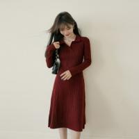 【曲线回廊】秋法式智感V字翻领舒弹藏肉含绵羊毛连衣裙女长款